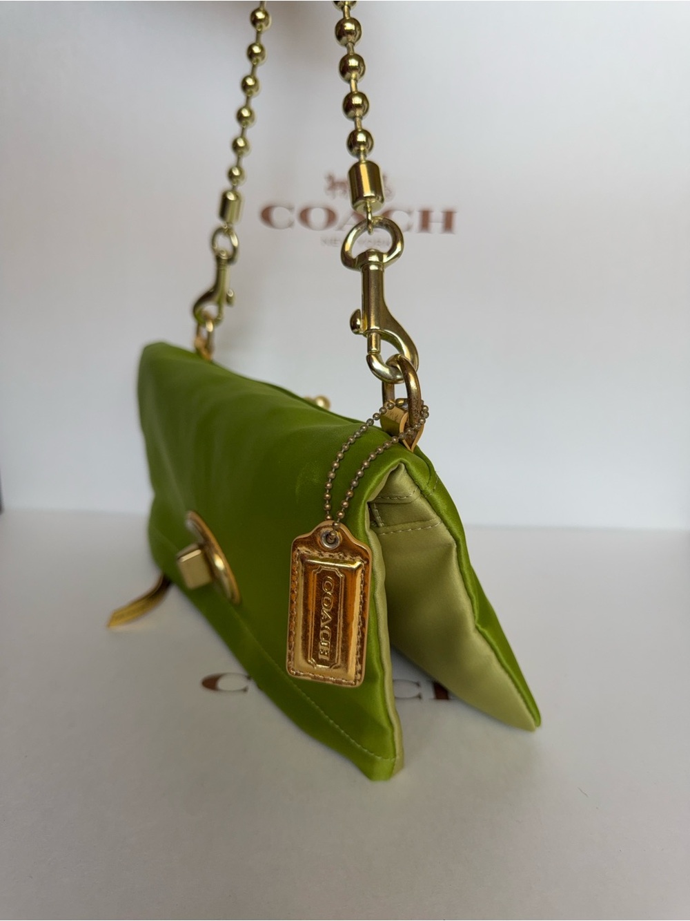 COACH AMA Satin Lime Green - Picture 3 of 9